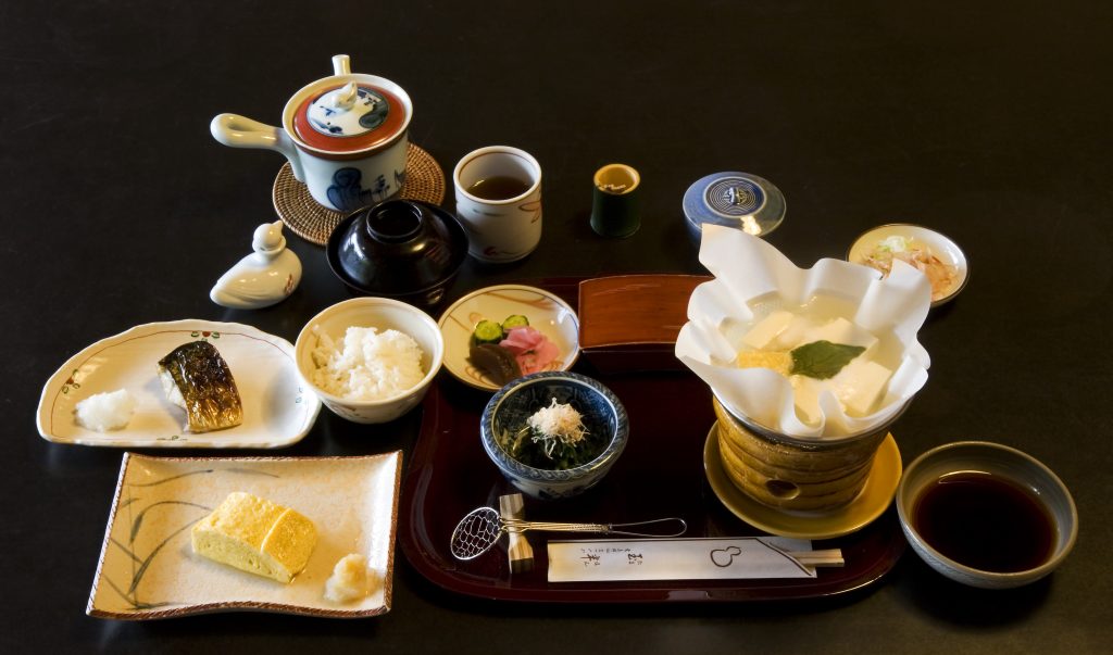 Bật mí 8 bí quyết ăn uống giúp người Nhật giữ dáng đẹp