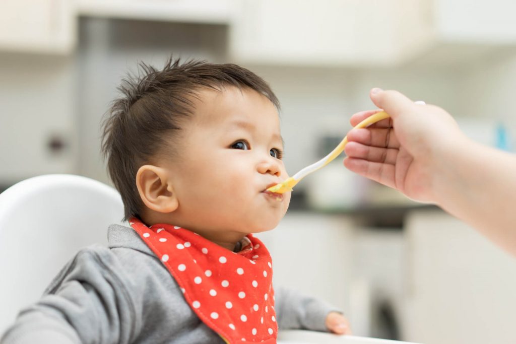 Top 6 thực phẩm giàu dinh dưỡng tốt cho trẻ 6 tháng tuổi
